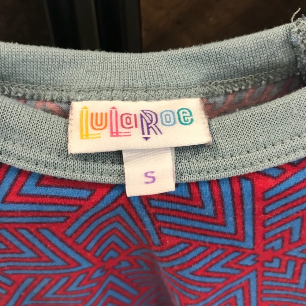 Lularoe Randy Top - Picture 3 of 3